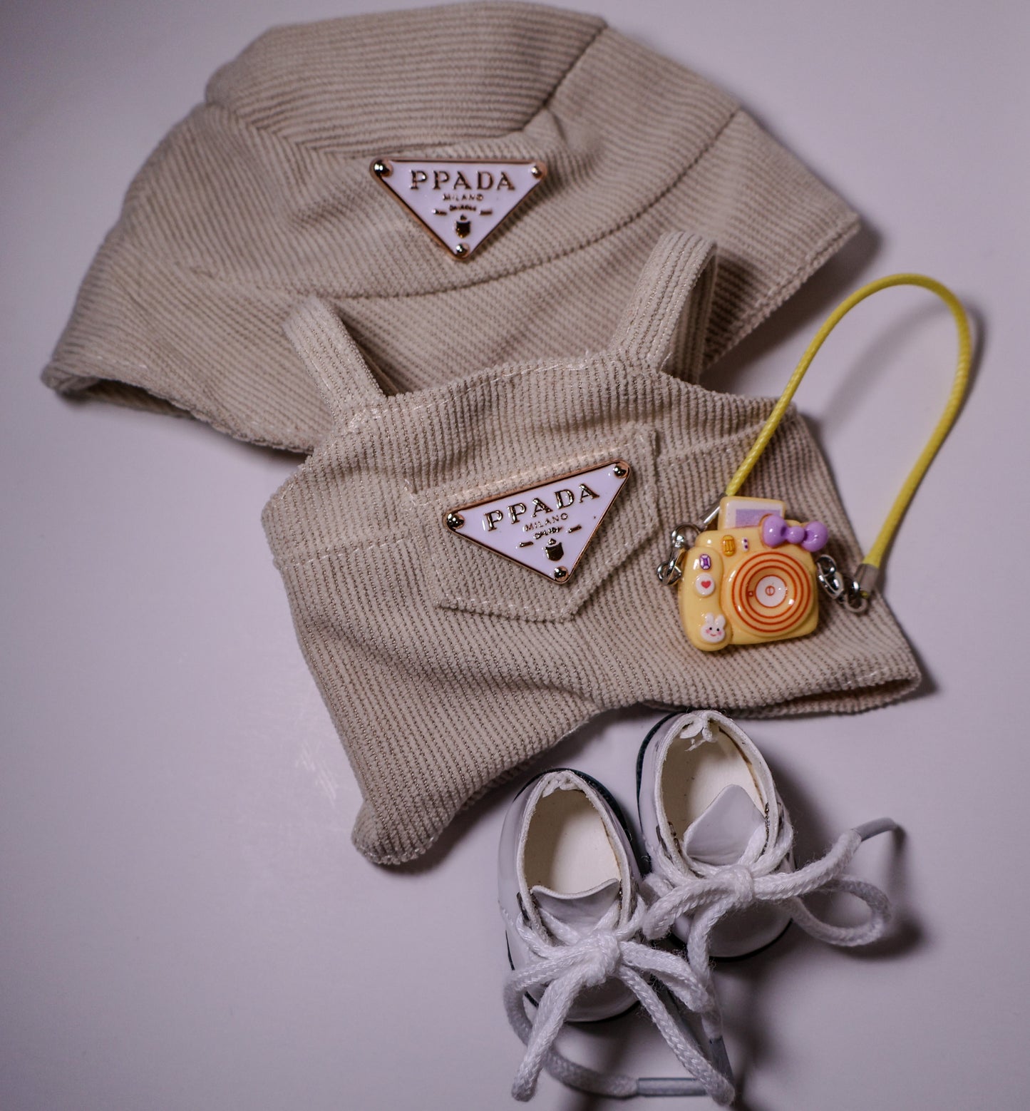 Beige Streetwear Outfit Set – Designer-Inspired Fashion for Labubu