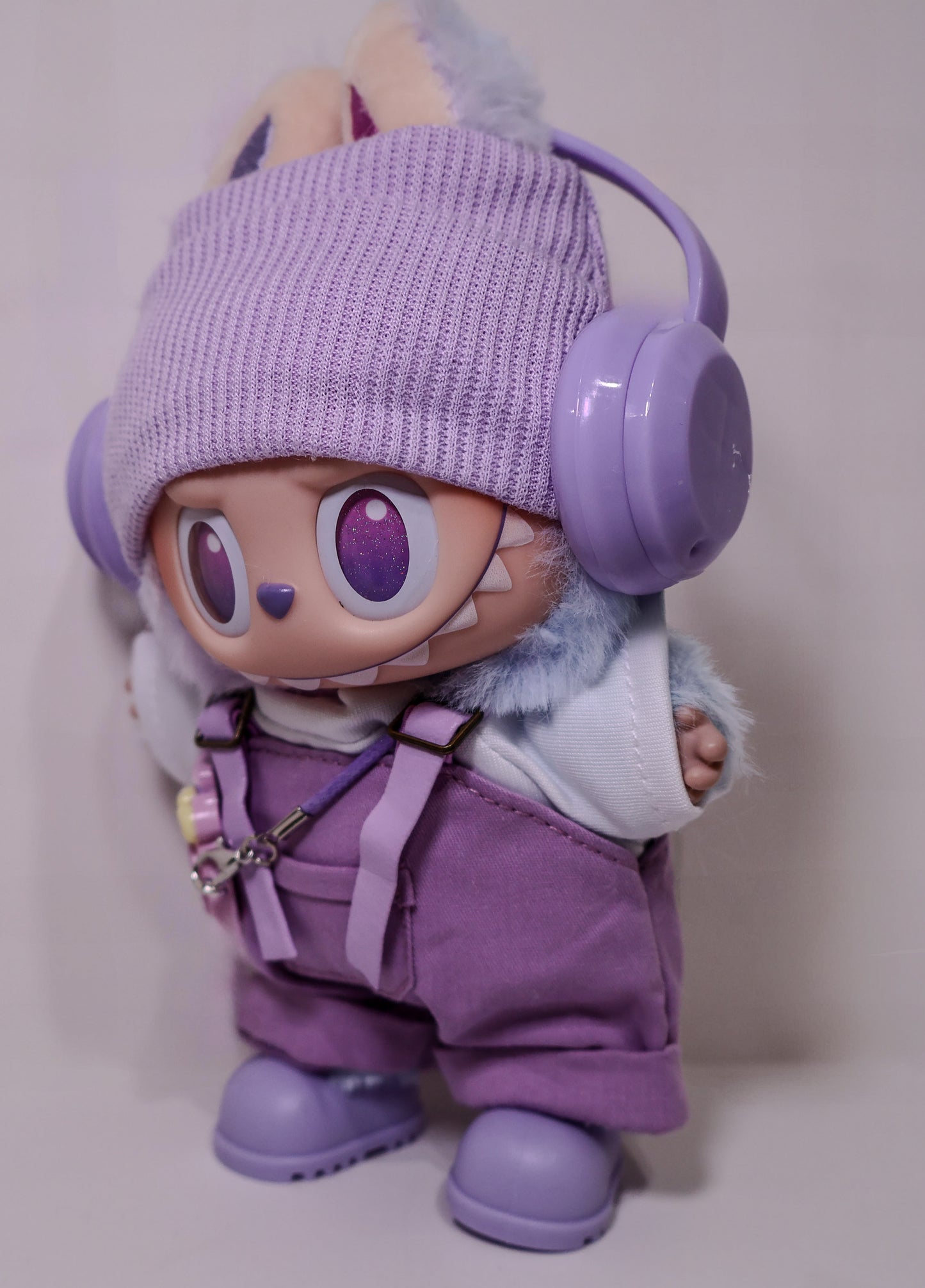 Lavender Streetwear Outfit Set with Headphones & Overalls for Labubu