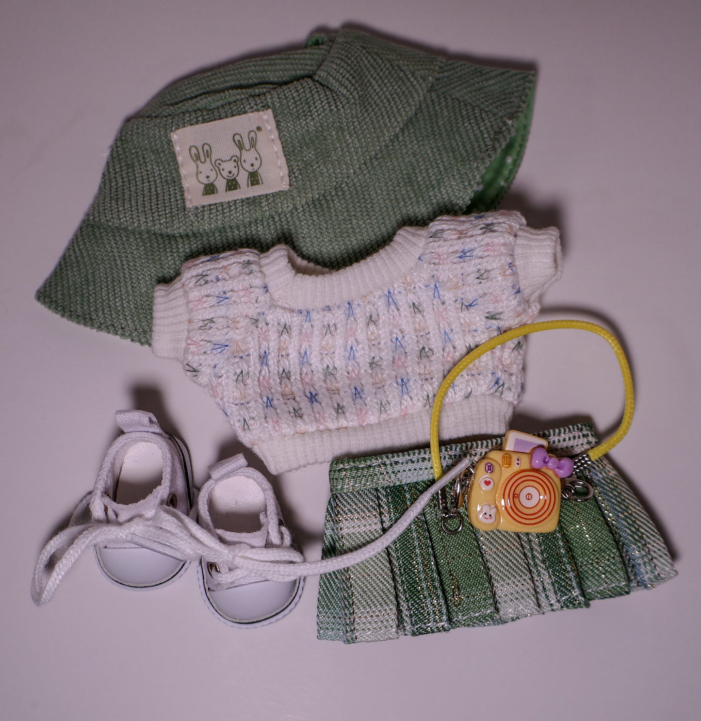 Forest Green Explorer Outfit – Hat & Knit Outfit Collectible