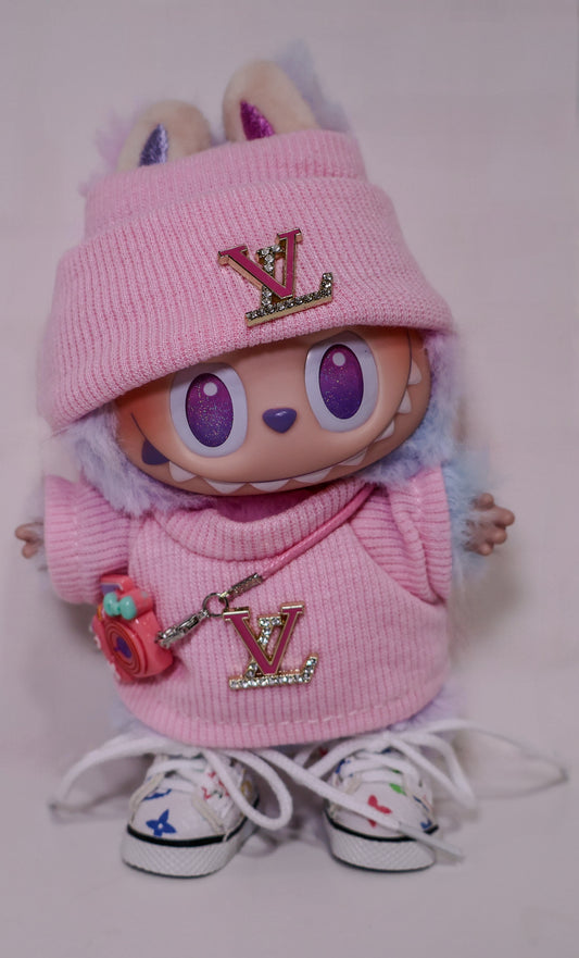 Pink Streetwear Outfit with Beanie, Sweater & Sneakers for Labubu
