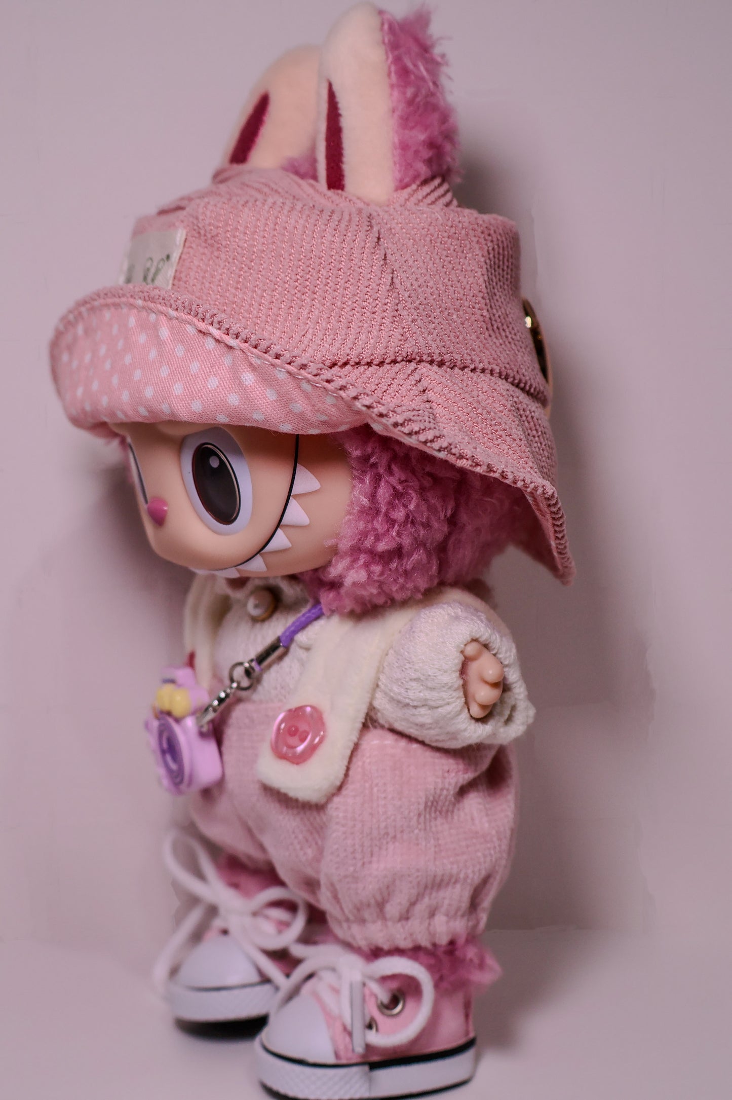 Pastel Pink Explorer – Hat & Knit Outfit Collectible