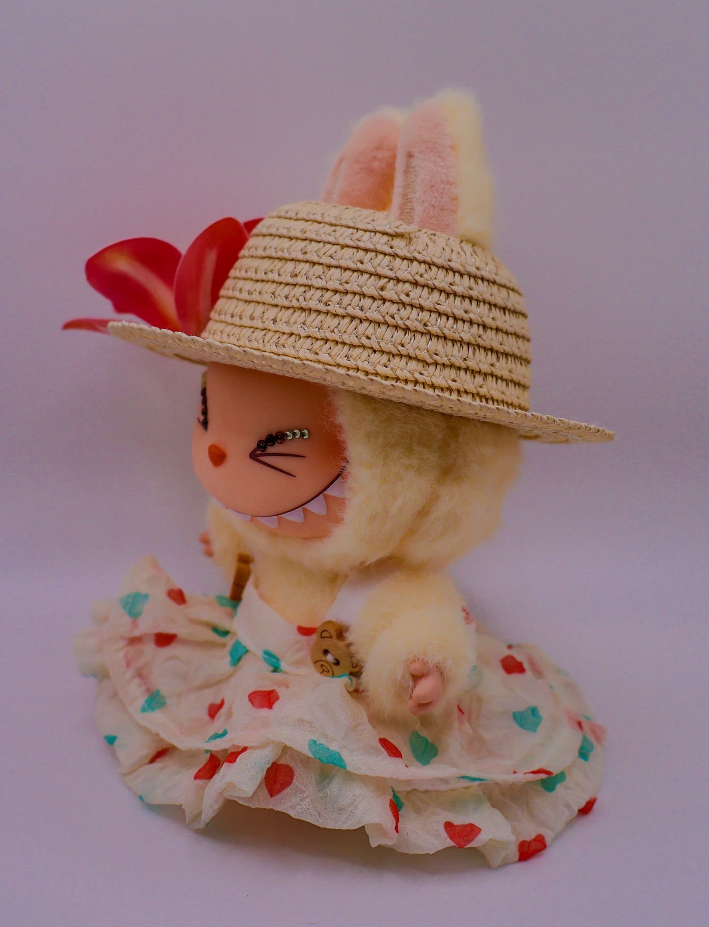 Yellow Summer Labubu Outfit – Floral Sunhat & Teddy Bear Dress