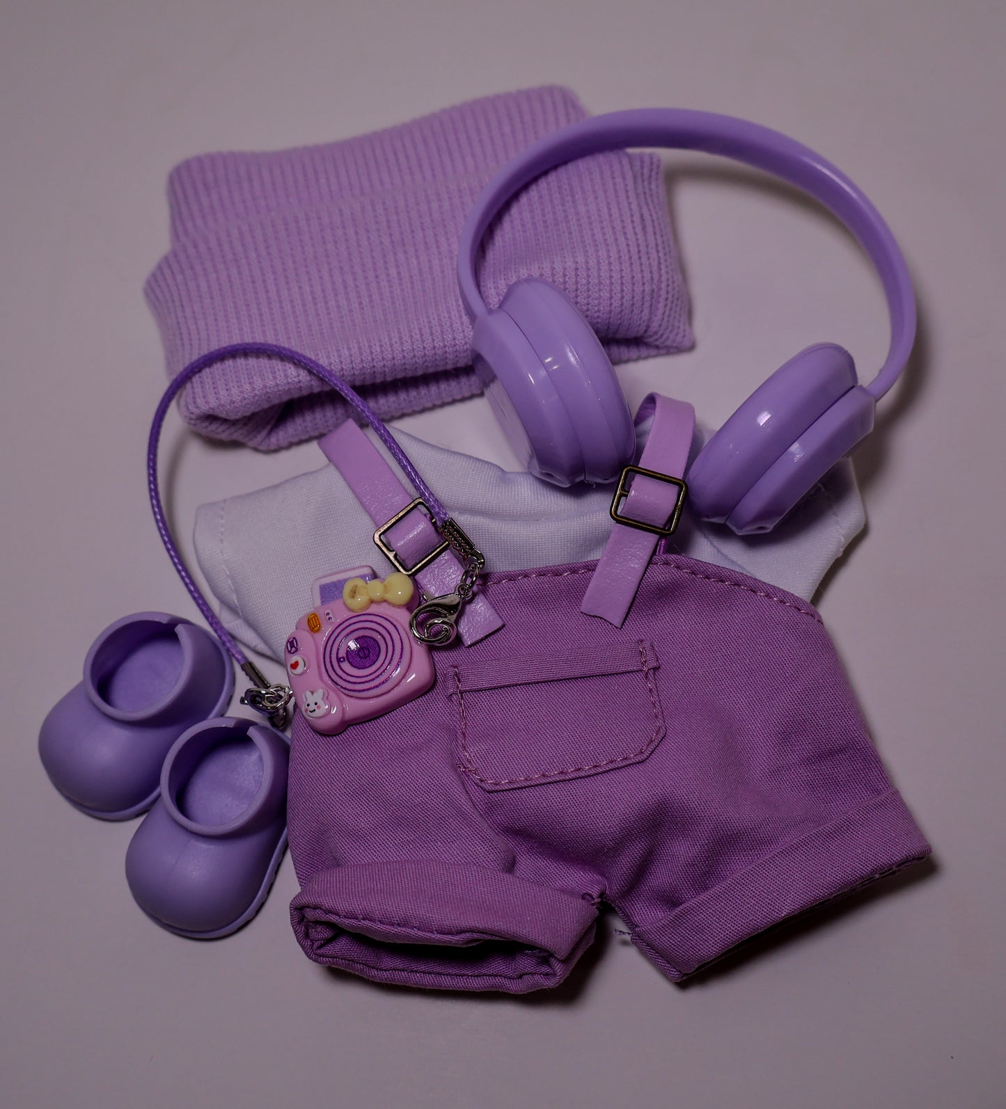 Lavender Streetwear Outfit Set with Headphones & Overalls for Labubu